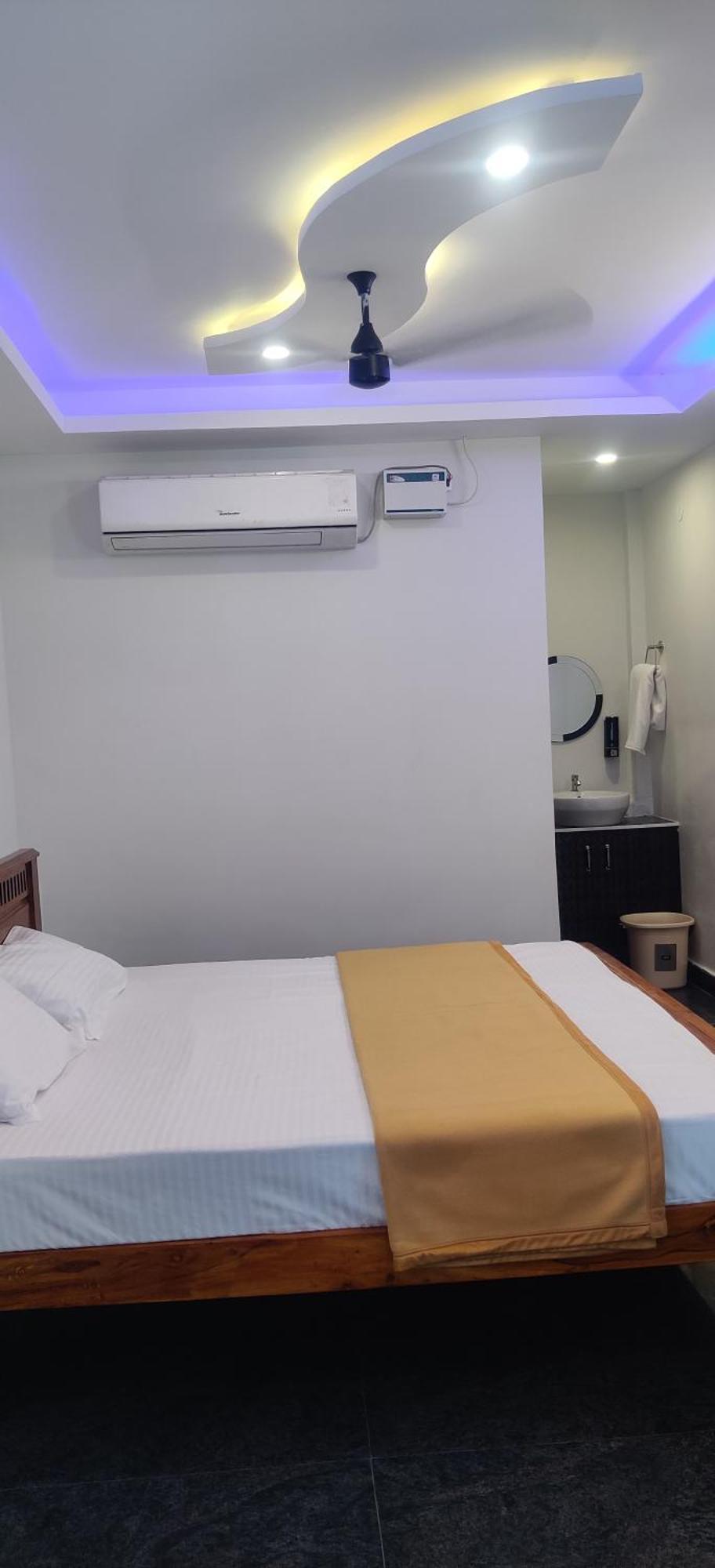 Tiruvannāmalai Aadhi Esha Residency酒店 外观 照片